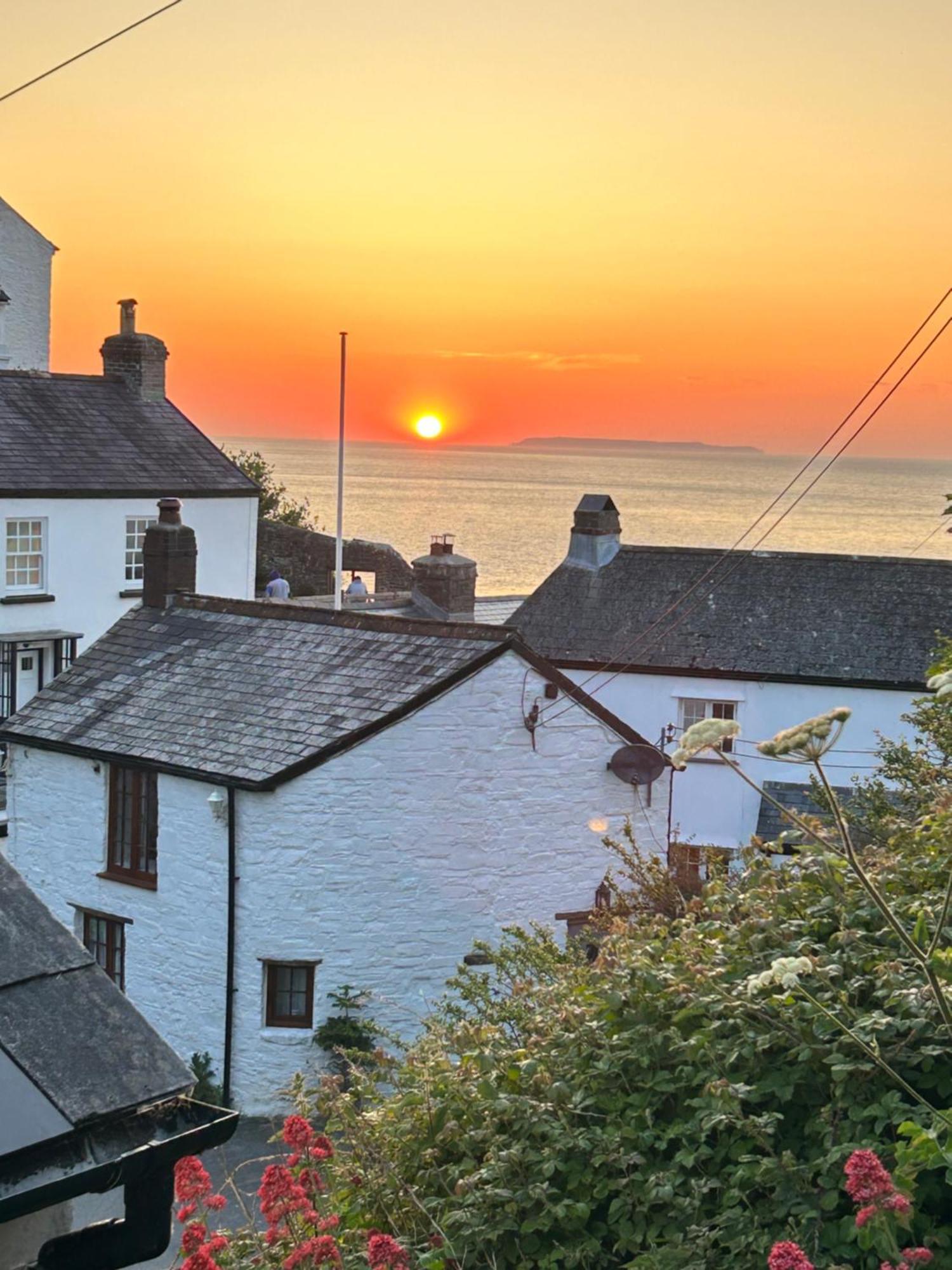 Cosy Boathouse Cottage By The Sea With Log Burner Bucks Mills Exterior foto